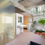 »Happy D.2 Waschtisch« mit Metallkonsole von sieger design in Wohnhaus in Tokyo