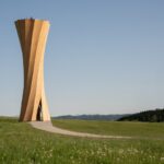 Der Wangen Turm: spiralförmig aufstrebender Aussichtsturm in Holzbauweise auf der Landesgartenschau Wangen