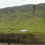 Zum Einfamilienhaus umgenutzte Scheune in Island