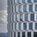 Ausgeklügelte Elementfassade am Bürogebäude »Tip of Nordø« in Kopenhagen