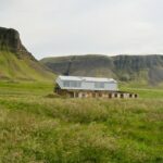 Zum Einfamilienhaus umgenutzte Scheune in Island