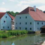 Mit dem Bayerischen Denkmalschutzpreis prämiert: der Mühlenhof, heute als Urlaubsdomizil genutzt.