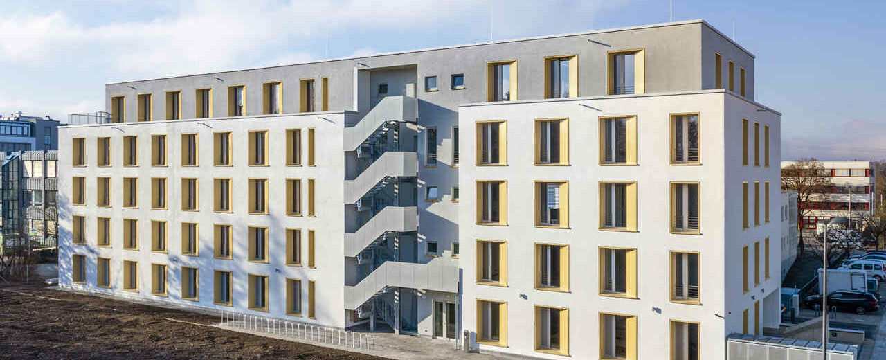 Nachhaltiger Büroneubau in München aus zweischaligem Ziegelmauerwerk ohne Heizung und Klimaanlage