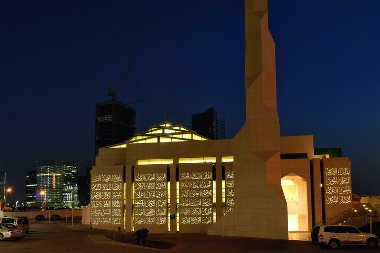 Lichtbeton für Moschee in Abu Dhabi. Bilder: Lucem