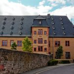 Mit speziellen Schrauben wurde der Dachstuhl des Solms-Hohensolmser Schlosses stabilisiert - im Rahmen einer umfassenden Revitalisierung. Bild: Konbau GmbH
