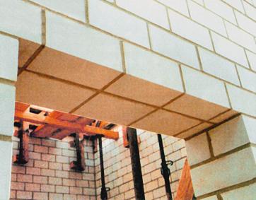 KS-Sichtmauerstürze für Wände mit Brandschutzanforderungen.