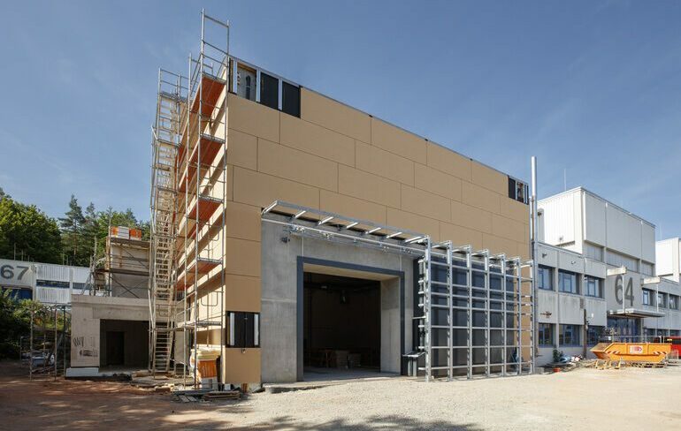 Strahlenschutzhalle an der TU Kaiserslautern: Hier werden mit einem weltweit einzigartigen CT-Gerät große Betonbauteile durchleuchtet