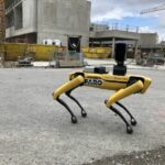 Roboter-Hund »Spot« trainiert auf einer Baustelle in Stuttgart