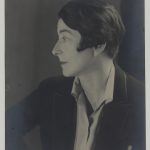 Eileen Gray, Paris, 1926. Bild: Berenice Abbott National Museum of Ireland, Eileen Gray Archive- © Berenice Abbott/Getty Images