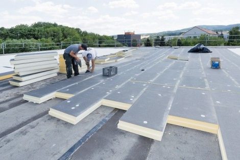PU-Flachdachelement für brandsichere Dachkonstruktionen