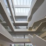 Innenansicht des neuen Forschungs- und Laborgebäude in Bonn