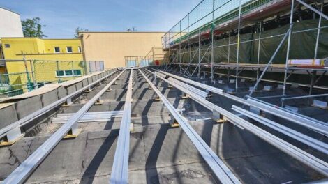 Aluminium-Leichtbausystem für Dachsanierungen