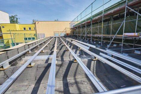 Aluminium-Leichtbausystem für Dachsanierungen