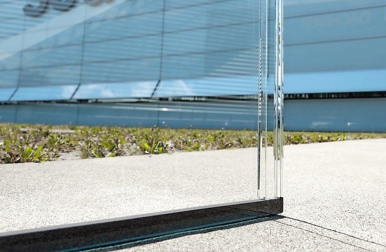 Isolierglas-Einheit mit minimalem Fugenbild dank gläsernem Abstandshalter. Bild: Sedak