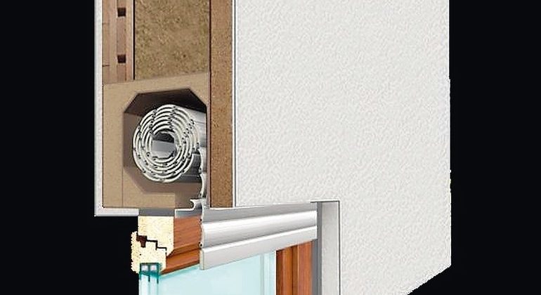 Rollladenkasten aus nachwachsenden Rohstoffen: Holzfasergedämmt bietet Prix Öko Line gute Wärmedämmung und baubiologische Eigenschaften. Bild: Prix