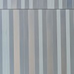 Detailansicht mit Breitenverhältnis und Farbvariation der Domico Planum 27 Fassadenelemente. Bild: Tom Haider Fotodesign Leutkirch