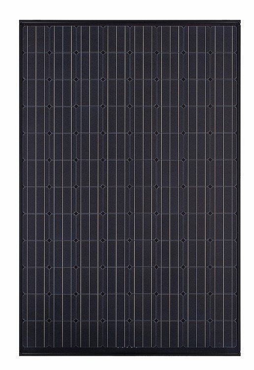 Hoher Wirkungsgrad: Panasonic hat das schwarze Photovoltaikmodul Hit Kuro mit 320 und 325 Wattpeak auf den Markt gebracht. Bild: Panasonic