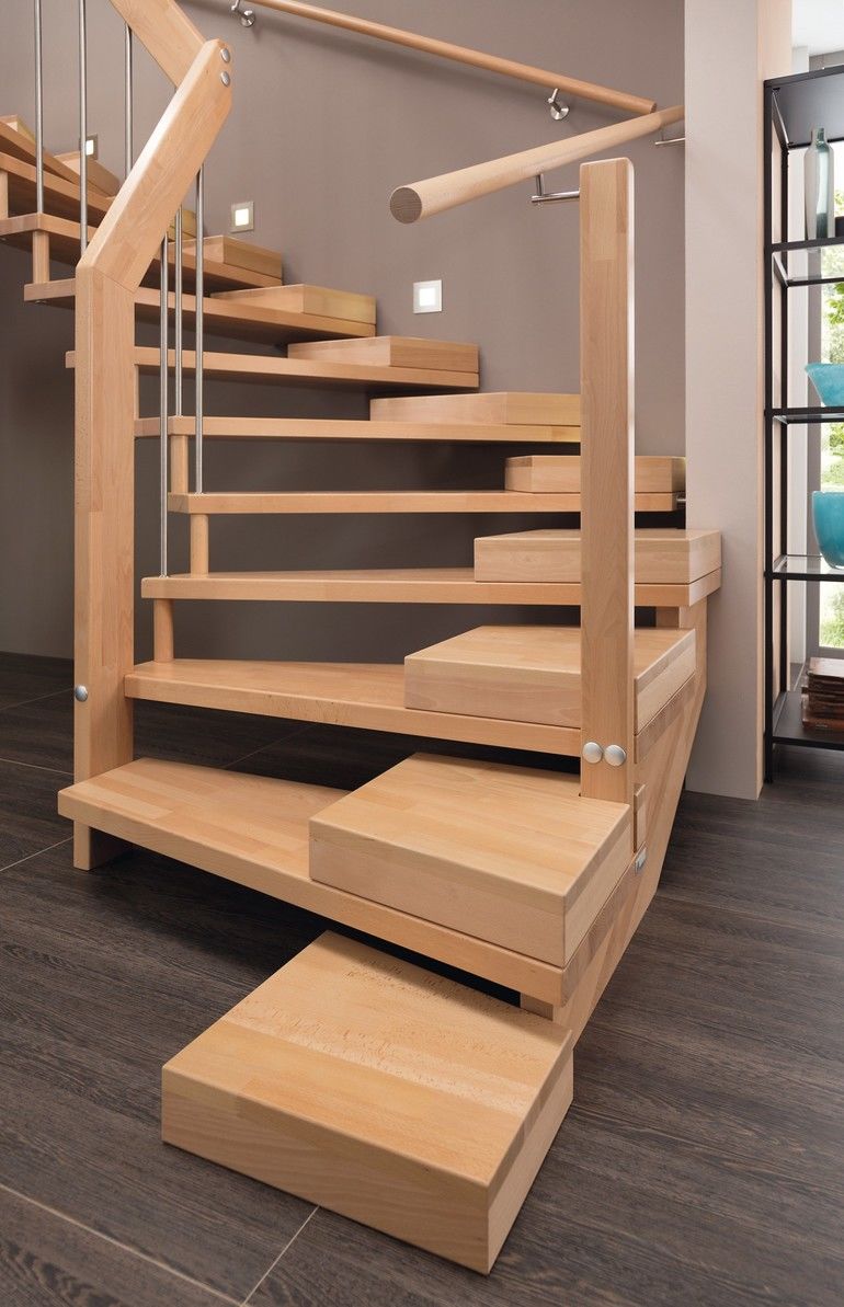Stufen mit bequemen Steigungsverhältnissen auch im Alter: Treppenmeister hift bei entsprechender Planung der Treppenanlage. Bild: Treppenmeister