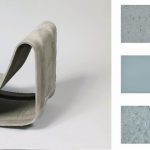 Designsessel mit nebenstehender Produkt-Farbpallette. Bild: DLW Flooring GmbH