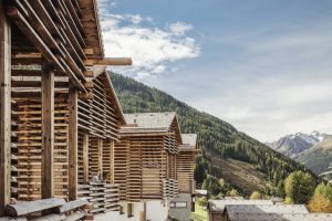 Alpine Chalets in der Hotelanlage Bergwiesenglück in See in Tirol