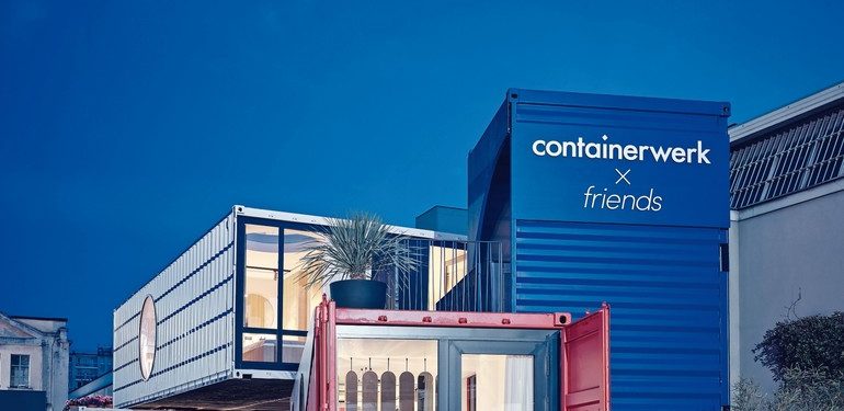 Das Stuttgarter Start-up Containerwerk kauft gebrauchte Seecontainer auf und wandelt sie in einem patentierten Dämmverfahren in hochwertigen Wohnraum um. Bild: Stefan Hohloch