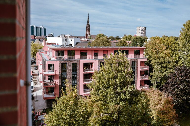 Fensterprofile mit hohem Recyclingmaterial-Anteil im Wohngebäude 'Haus der Zukunft' in Bremerhaven