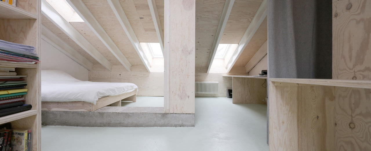 Dachraum aus Holz mit Oberlicht, Gewinner beim Velux Architekten-Wettbewerb 2020